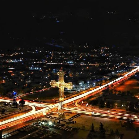 Merdz Spa & Fitness Sky Apartment Skopje Eksteriør billede